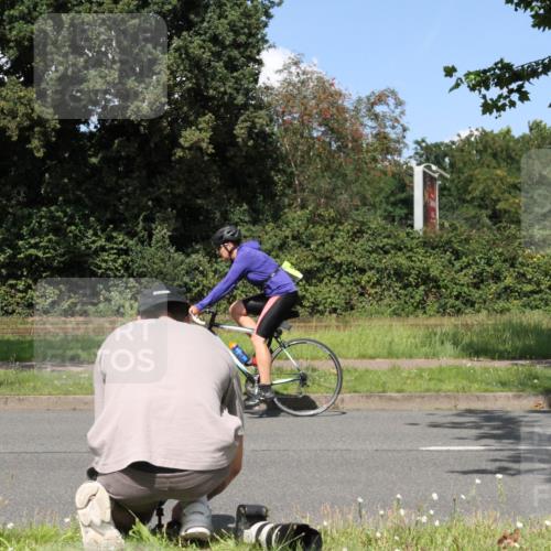 10.08.2025 - GEWOBA Citytriathlon Bremen Yannick Fuchs http://msf.ph/oto/8571270 10.08.2025 14:31:59 Radfahren 104, 359, 376, 411, 496 meine-sportfotos.de
