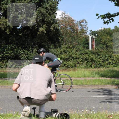 10.08.2025 - GEWOBA Citytriathlon Bremen Yannick Fuchs http://msf.ph/oto/8571271 10.08.2025 14:32:00 Radfahren 104, 359, 376, 411, 496 meine-sportfotos.de