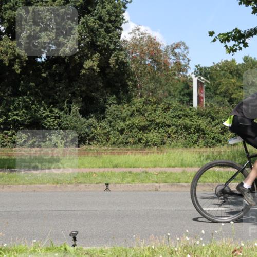 10.08.2025 - GEWOBA Citytriathlon Bremen Yannick Fuchs http://msf.ph/oto/8571294 10.08.2025 14:32:21 Radfahren 104, 105, 113, 284, 299, 344, 355, 359, 362, 366, 370, 376, 393, 433, 463, 489, 508 meine-sportfotos.de