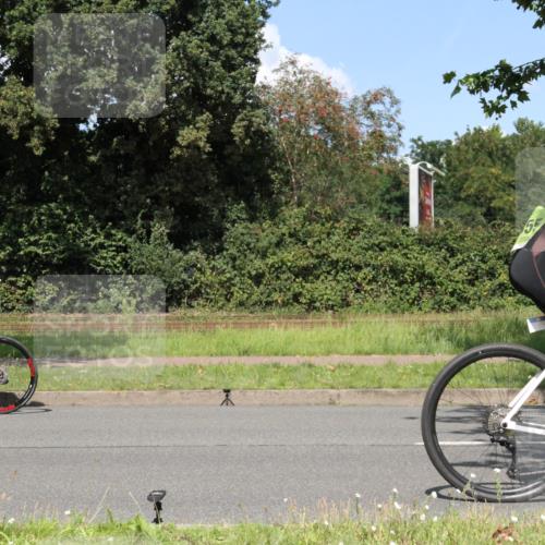 10.08.2025 - GEWOBA Citytriathlon Bremen Yannick Fuchs http://msf.ph/oto/8571303 10.08.2025 14:32:25 Radfahren 105, 113, 284, 299, 344, 355, 362, 366, 370, 393, 433, 463, 489, 508 meine-sportfotos.de
