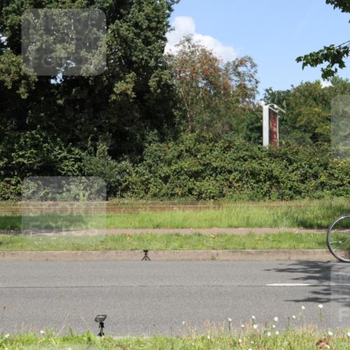 10.08.2025 - GEWOBA Citytriathlon Bremen Yannick Fuchs http://msf.ph/oto/8571355 10.08.2025 14:32:43 Radfahren 15, 82, 96, 118, 243, 393, 420, 435 meine-sportfotos.de