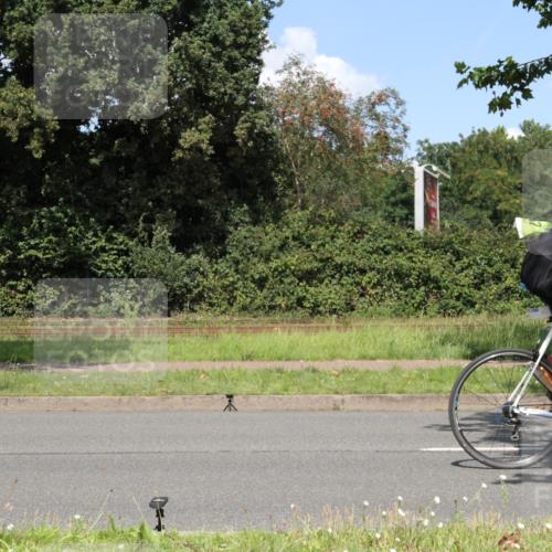 10.08.2025 - GEWOBA Citytriathlon Bremen Yannick Fuchs http://msf.ph/oto/8571371 10.08.2025 14:32:50 Radfahren 15, 82, 96, 118, 122, 243, 357, 387, 420, 435, 501 meine-sportfotos.de