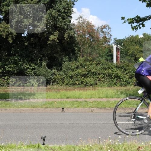 10.08.2025 - GEWOBA Citytriathlon Bremen Yannick Fuchs http://msf.ph/oto/8571398 10.08.2025 14:33:00 Radfahren 14, 15, 37, 82, 93, 96, 118, 122, 243, 357, 387, 473, 501 meine-sportfotos.de