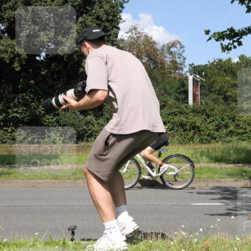 10.08.2025 - GEWOBA Citytriathlon Bremen Yannick Fuchs http://msf.ph/oto/8571416 10.08.2025 14:33:06 Radfahren 14, 37, 93, 122, 207, 357, 387, 473, 501 meine-sportfotos.de