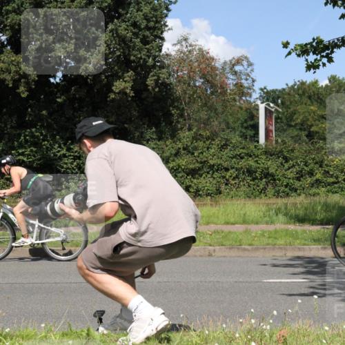 10.08.2025 - GEWOBA Citytriathlon Bremen Yannick Fuchs http://msf.ph/oto/8571417 10.08.2025 14:33:06 Radfahren 14, 37, 93, 122, 207, 357, 387, 473, 501 meine-sportfotos.de