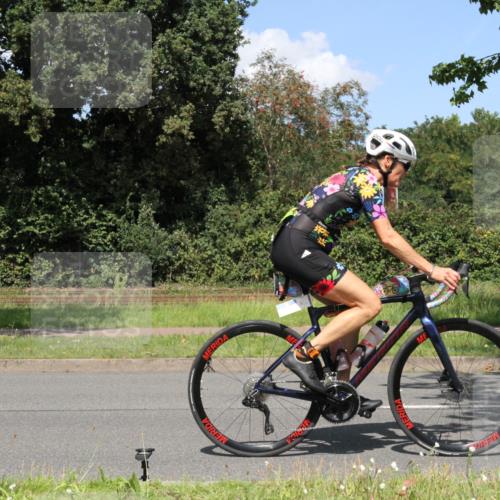 10.08.2025 - GEWOBA Citytriathlon Bremen Yannick Fuchs http://msf.ph/oto/8571463 10.08.2025 14:33:27 Radfahren 2, 74, 138, 207, 440, 514, 518, 519 meine-sportfotos.de