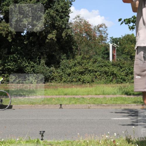 10.08.2025 - GEWOBA Citytriathlon Bremen Yannick Fuchs http://msf.ph/oto/8571490 10.08.2025 14:33:38 Radfahren 2, 25, 48, 74, 138, 440, 514, 519, 522 meine-sportfotos.de