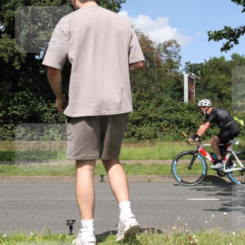 10.08.2025 - GEWOBA Citytriathlon Bremen Yannick Fuchs http://msf.ph/oto/8571503 10.08.2025 14:33:42 Radfahren 2, 25, 48, 65, 440, 514, 522 meine-sportfotos.de
