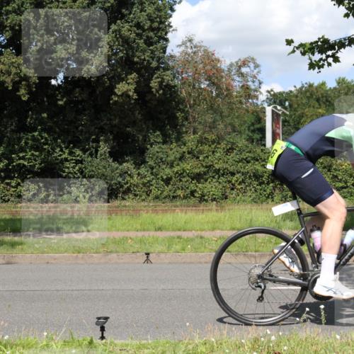 10.08.2025 - GEWOBA Citytriathlon Bremen Yannick Fuchs http://msf.ph/oto/8571714 10.08.2025 14:37:38 Radfahren 4, 58, 63, 116, 170, 197, 254, 287, 290 meine-sportfotos.de