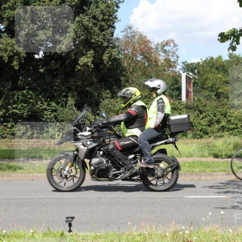 10.08.2025 - GEWOBA Citytriathlon Bremen Yannick Fuchs http://msf.ph/oto/8571748 10.08.2025 14:38:21 Radfahren 51, 54, 81, 152, 162, 295 meine-sportfotos.de
