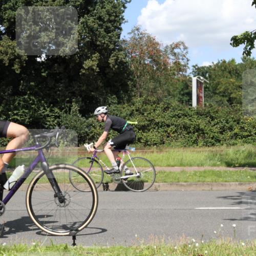 10.08.2025 - GEWOBA Citytriathlon Bremen Yannick Fuchs http://msf.ph/oto/8571749 10.08.2025 14:38:22 Radfahren 51, 54, 81, 152, 162, 295 meine-sportfotos.de
