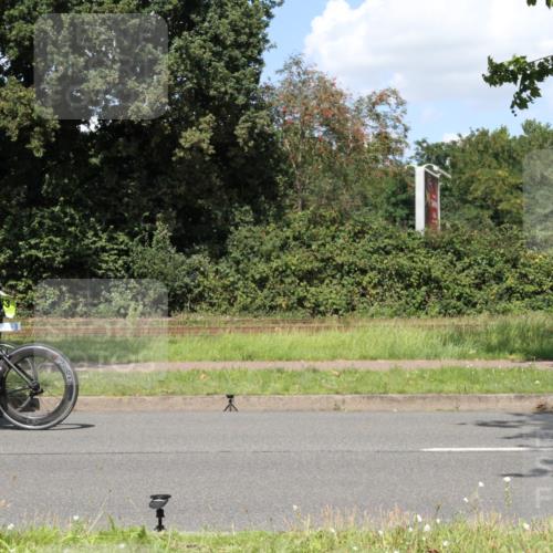 10.08.2025 - GEWOBA Citytriathlon Bremen Yannick Fuchs http://msf.ph/oto/8571755 10.08.2025 14:38:29 Radfahren 50, 51, 54, 162, 195, 295 meine-sportfotos.de