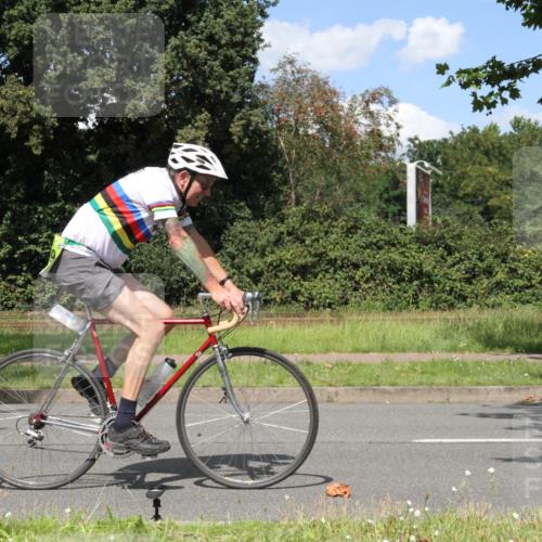 10.08.2025 - GEWOBA Citytriathlon Bremen Yannick Fuchs http://msf.ph/oto/8572051 10.08.2025 14:46:04 Radfahren 61, 182, 269, 363, 404, 422, 441 meine-sportfotos.de