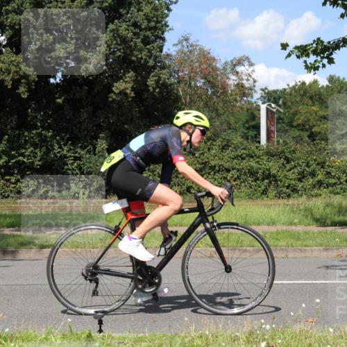 10.08.2025 - GEWOBA Citytriathlon Bremen Yannick Fuchs http://msf.ph/oto/8572093 10.08.2025 14:47:58 Radfahren 22, 331, 350, 418, 447 meine-sportfotos.de