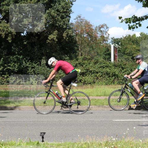 10.08.2025 - GEWOBA Citytriathlon Bremen Yannick Fuchs http://msf.ph/oto/8572113 10.08.2025 14:48:40 Radfahren 179, 276, 365, 389, 426, 487 meine-sportfotos.de