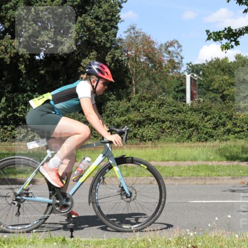 10.08.2025 - GEWOBA Citytriathlon Bremen Yannick Fuchs http://msf.ph/oto/8572160 10.08.2025 14:49:47 Radfahren 6, 169, 193, 305, 322, 328, 377, 402, 407, 429, 461, 466, 509, 517 meine-sportfotos.de