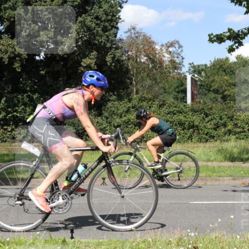 10.08.2025 - GEWOBA Citytriathlon Bremen Yannick Fuchs http://msf.ph/oto/8572211 10.08.2025 14:51:28 Radfahren 212, 338, 374, 399, 468, 492 meine-sportfotos.de