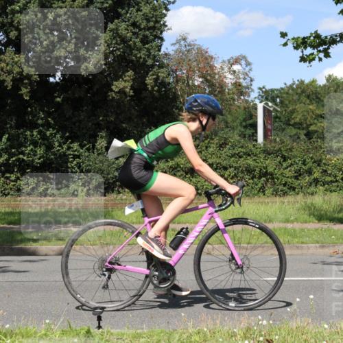 10.08.2025 - GEWOBA Citytriathlon Bremen Yannick Fuchs http://msf.ph/oto/8572217 10.08.2025 14:51:40 Radfahren 183, 237, 374, 468, 523 meine-sportfotos.de