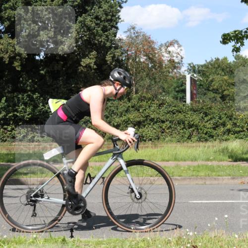 10.08.2025 - GEWOBA Citytriathlon Bremen Yannick Fuchs http://msf.ph/oto/8572227 10.08.2025 14:52:06 Radfahren 315, 321, 341, 361, 368, 412, 428 meine-sportfotos.de