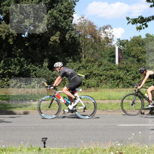 10.08.2025 - GEWOBA Citytriathlon Bremen Yannick Fuchs http://msf.ph/oto/8572252 10.08.2025 14:52:53 Radfahren 378, 385, 459, 463, 510 meine-sportfotos.de