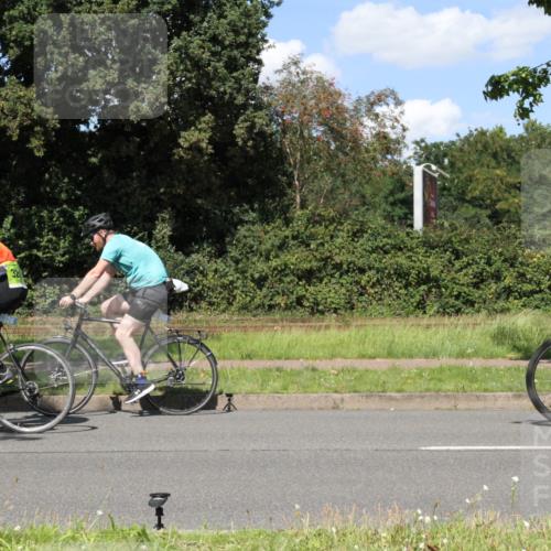 10.08.2025 - GEWOBA Citytriathlon Bremen Yannick Fuchs http://msf.ph/oto/8572269 10.08.2025 14:53:13 Radfahren 188, 376, 463 meine-sportfotos.de