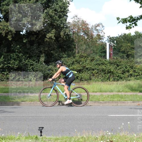 10.08.2025 - GEWOBA Citytriathlon Bremen Yannick Fuchs http://msf.ph/oto/8572294 10.08.2025 14:54:06 Radfahren 345, 362, 433, 434, 454, 473, 485, 508, 519 meine-sportfotos.de