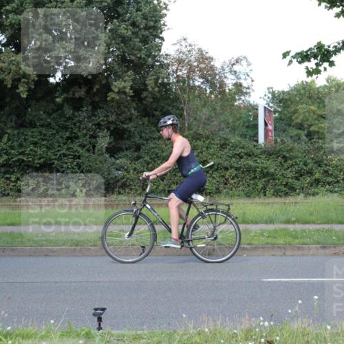 10.08.2025 - GEWOBA Citytriathlon Bremen Yannick Fuchs http://msf.ph/oto/8572319 10.08.2025 14:54:42 Radfahren 194, 316, 355, 370, 387, 440, 489, 507, 514, 518 meine-sportfotos.de
