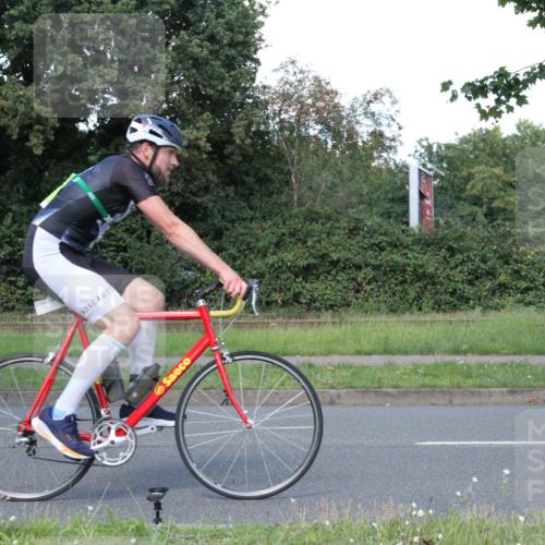 10.08.2025 - GEWOBA Citytriathlon Bremen Yannick Fuchs http://msf.ph/oto/8572321 10.08.2025 14:54:42 Radfahren 194, 316, 355, 370, 387, 440, 489, 507, 514, 518 meine-sportfotos.de