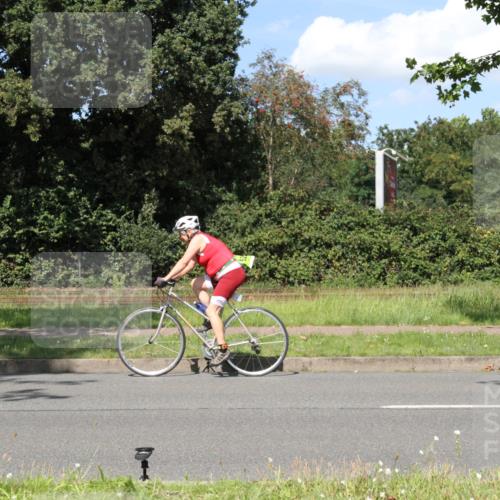 10.08.2025 - GEWOBA Citytriathlon Bremen Yannick Fuchs http://msf.ph/oto/8572376 10.08.2025 14:58:29 Radfahren 421 meine-sportfotos.de