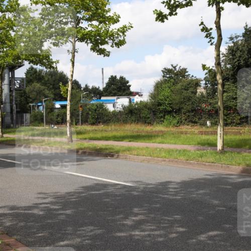 10.08.2025 - GEWOBA Citytriathlon Bremen Yannick Fuchs http://msf.ph/oto/8572509 10.08.2025 12:48:51 Radfahren 564, 578, 616, 621, 627, 630, 641, 649, 655, 657, 682, 687, 717, 788, 793, 857, 863, 876, 897, 932, 1010 meine-sportfotos.de