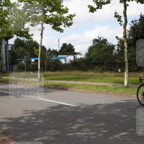 10.08.2025 - GEWOBA Citytriathlon Bremen Yannick Fuchs http://msf.ph/oto/8572527 10.08.2025 12:49:06 Radfahren 578, 641, 649, 682, 788, 863, 950, 1010, 1027 meine-sportfotos.de