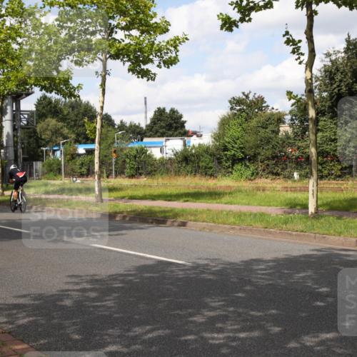 10.08.2025 - GEWOBA Citytriathlon Bremen Yannick Fuchs http://msf.ph/oto/8572781 10.08.2025 12:54:34 Radfahren 580, 582, 618, 634, 736, 783, 789, 790, 826 meine-sportfotos.de