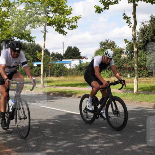 10.08.2025 - GEWOBA Citytriathlon Bremen Yannick Fuchs http://msf.ph/oto/8572783 10.08.2025 12:54:39 Radfahren 580, 582, 634, 736, 783, 789, 790, 826 meine-sportfotos.de