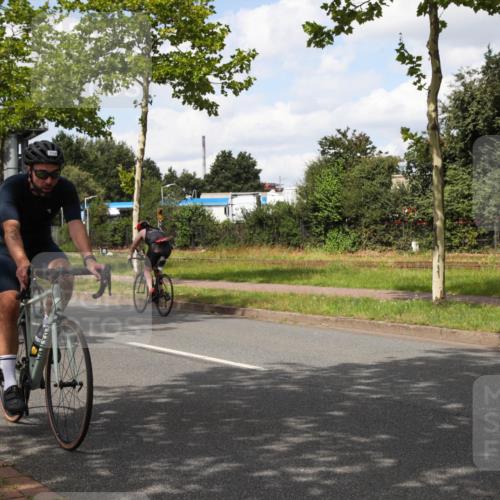 10.08.2025 - GEWOBA Citytriathlon Bremen Yannick Fuchs http://msf.ph/oto/8572785 10.08.2025 12:54:41 Radfahren 580, 582, 634, 736, 783, 789, 790, 826 meine-sportfotos.de