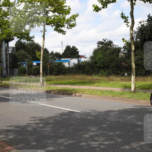 10.08.2025 - GEWOBA Citytriathlon Bremen Yannick Fuchs http://msf.ph/oto/8572852 10.08.2025 12:55:53 Radfahren 636, 658, 729, 765, 779, 880, 883, 890, 896 meine-sportfotos.de