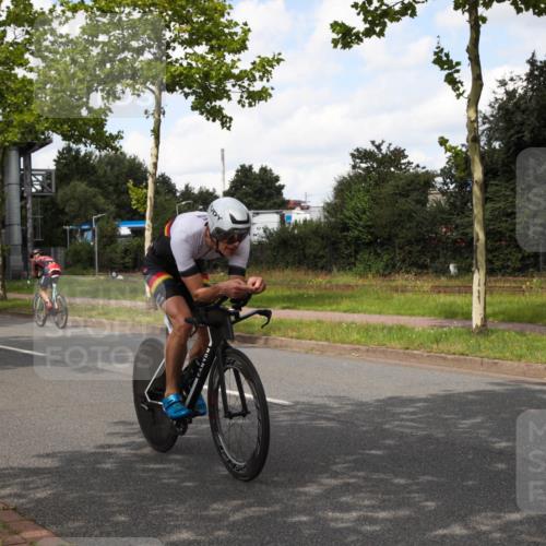 10.08.2025 - GEWOBA Citytriathlon Bremen Yannick Fuchs http://msf.ph/oto/8572853 10.08.2025 12:55:54 Radfahren 636, 658, 765, 779, 880, 883, 890, 896, 1024, 1025 meine-sportfotos.de