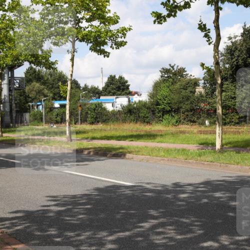 10.08.2025 - GEWOBA Citytriathlon Bremen Yannick Fuchs http://msf.ph/oto/8572907 10.08.2025 12:56:59 Radfahren 559, 597, 672, 723, 730, 755, 815, 830, 879, 913, 1003, 1014 meine-sportfotos.de