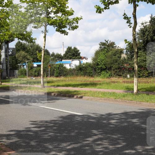 10.08.2025 - GEWOBA Citytriathlon Bremen Yannick Fuchs http://msf.ph/oto/8572919 10.08.2025 12:57:03 Radfahren 559, 672, 723, 730, 755, 758, 830, 879, 913, 940, 969, 1003, 1014 meine-sportfotos.de