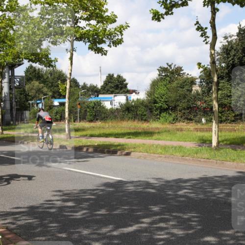 10.08.2025 - GEWOBA Citytriathlon Bremen Yannick Fuchs http://msf.ph/oto/8572964 10.08.2025 12:57:24 Radfahren 572, 690, 720, 758, 849, 892, 900, 940, 969 meine-sportfotos.de