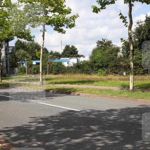 10.08.2025 - GEWOBA Citytriathlon Bremen Yannick Fuchs http://msf.ph/oto/8572970 10.08.2025 12:57:26 Radfahren 572, 690, 720, 758, 849, 892, 900, 940, 969 meine-sportfotos.de