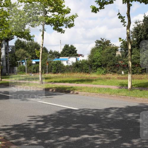 10.08.2025 - GEWOBA Citytriathlon Bremen Yannick Fuchs http://msf.ph/oto/8572971 10.08.2025 12:57:26 Radfahren 572, 690, 720, 758, 849, 892, 900, 940, 969 meine-sportfotos.de