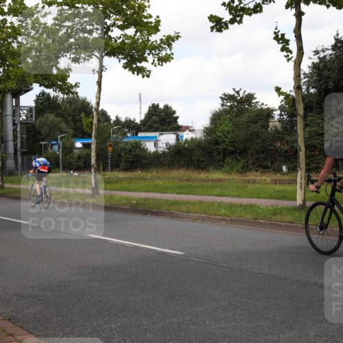 10.08.2025 - GEWOBA Citytriathlon Bremen Yannick Fuchs http://msf.ph/oto/8573105 10.08.2025 12:59:10 Radfahren 596, 611, 709, 710, 846, 1038 meine-sportfotos.de