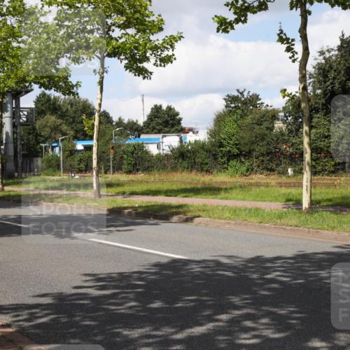 10.08.2025 - GEWOBA Citytriathlon Bremen Yannick Fuchs http://msf.ph/oto/8573353 10.08.2025 13:03:28 Radfahren 633, 651, 727, 748, 898, 925, 954 meine-sportfotos.de