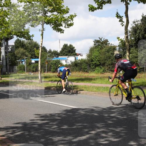 10.08.2025 - GEWOBA Citytriathlon Bremen Yannick Fuchs http://msf.ph/oto/8573369 10.08.2025 13:03:37 Radfahren 753, 812, 823, 925 meine-sportfotos.de