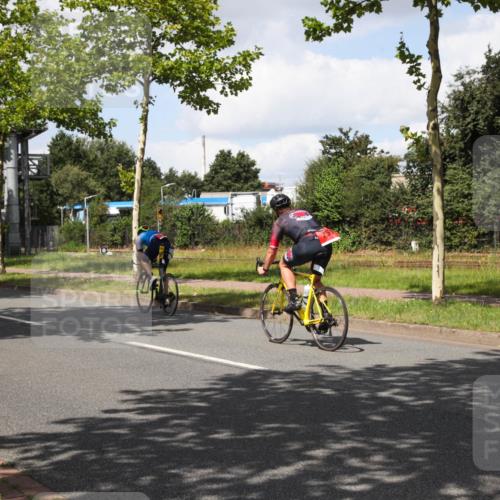 10.08.2025 - GEWOBA Citytriathlon Bremen Yannick Fuchs http://msf.ph/oto/8573370 10.08.2025 13:03:37 Radfahren 753, 812, 823, 925 meine-sportfotos.de
