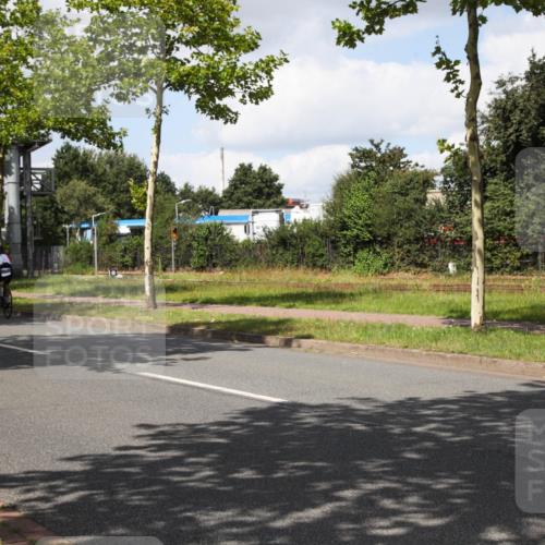 10.08.2025 - GEWOBA Citytriathlon Bremen Yannick Fuchs http://msf.ph/oto/8573406 10.08.2025 13:03:48 Radfahren 574, 676, 685, 753, 812, 823, 908, 925, 965, 1007 meine-sportfotos.de
