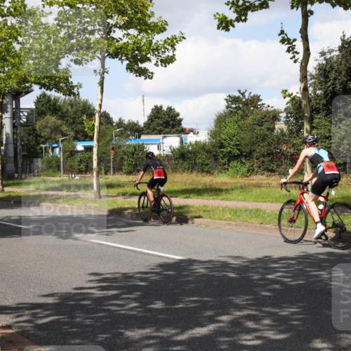 10.08.2025 - GEWOBA Citytriathlon Bremen Yannick Fuchs http://msf.ph/oto/8573414 10.08.2025 13:03:51 Radfahren 574, 676, 685, 753, 812, 823, 908, 965, 1007 meine-sportfotos.de