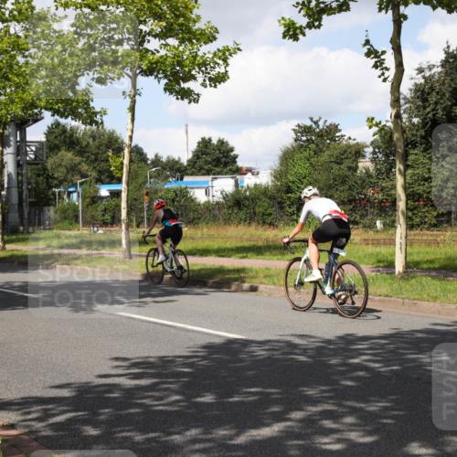 10.08.2025 - GEWOBA Citytriathlon Bremen Yannick Fuchs http://msf.ph/oto/8573507 10.08.2025 13:04:18 Radfahren 605, 625, 640, 674, 697, 760, 769, 786, 799, 946, 960, 963, 1013, 1036 meine-sportfotos.de