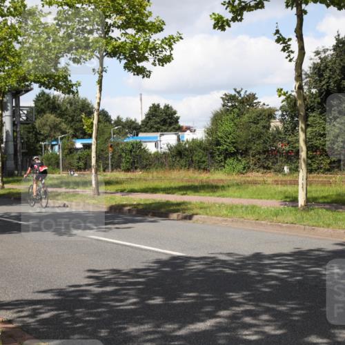 10.08.2025 - GEWOBA Citytriathlon Bremen Yannick Fuchs http://msf.ph/oto/8573521 10.08.2025 13:04:22 Radfahren 640, 674, 697, 751, 760, 769, 786, 799, 875, 946, 960, 963, 1013, 1036 meine-sportfotos.de