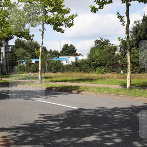 10.08.2025 - GEWOBA Citytriathlon Bremen Yannick Fuchs http://msf.ph/oto/8573584 10.08.2025 13:04:57 Radfahren 590, 629, 645, 745, 909, 929, 930, 951, 1010 meine-sportfotos.de